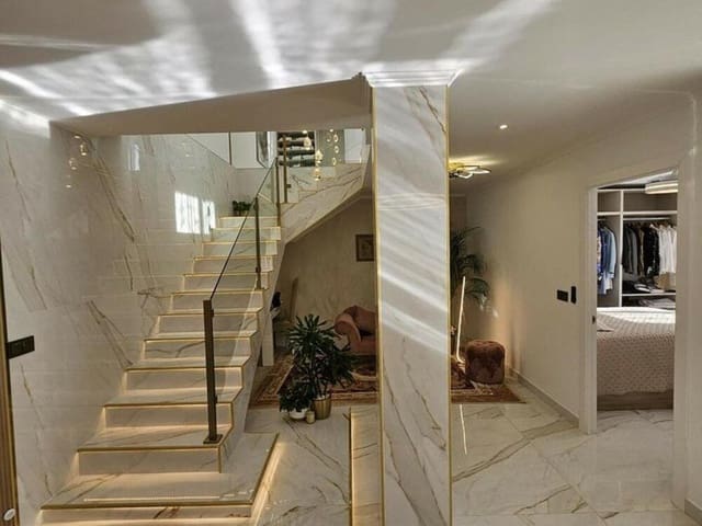 Finca/Maison de Campagne de 4 chambres à louer à El Padrón, Estepona avec piscine garage - 6 000 € (Ref: 9465106)