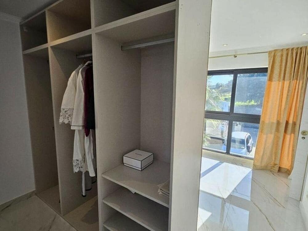4 quarto Quinta/Casa Rural para arrendar em El Padron com piscina garagem - 6 000 € (Ref: 9465106)