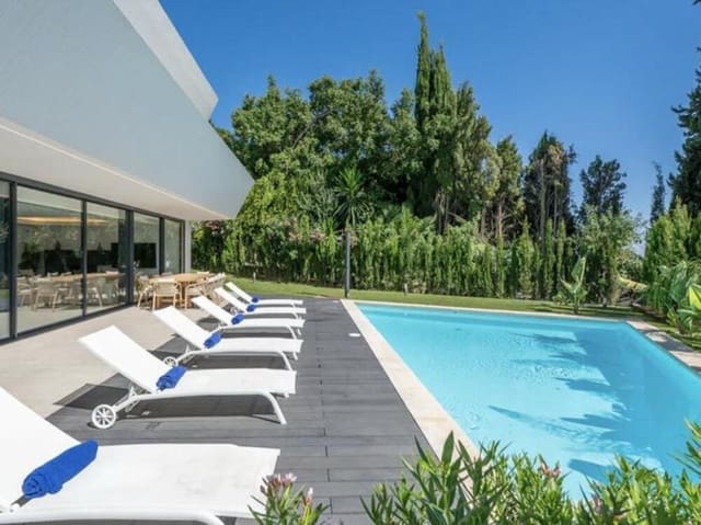 4 Zimmer Villa zu verkaufen in La Reserva, Marbella mit Pool Garage - 1.895.000 € (Ref: 9465108)