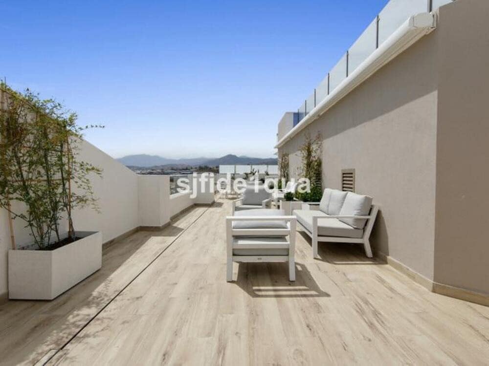 3 sovrum Lägenhet till salu i Marbella med pool garage - 475 000 € (Ref: 9467916)