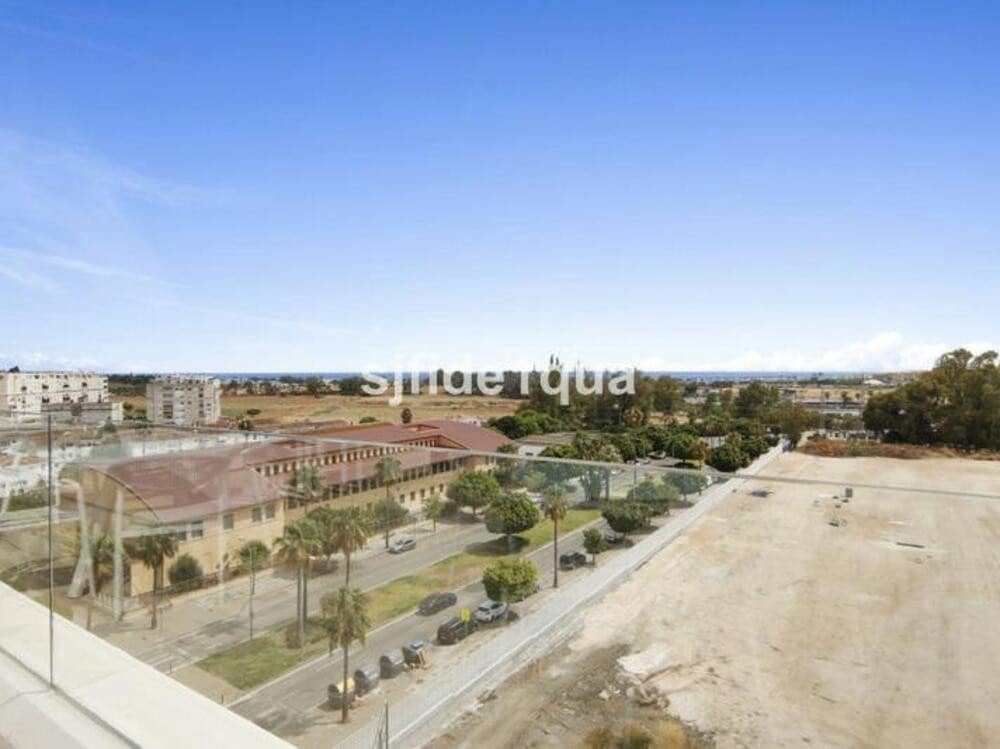 3 soveværelse Lejlighed til leje i Marbella med swimmingpool garage - € 2.650 (Ref: 9467917)