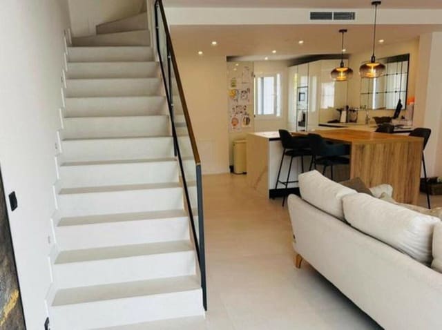 3 soveværelse Byhus til leje i Lomas De Marbella, Marbella med swimmingpool garage - € 6.500 (Ref: 9467918)