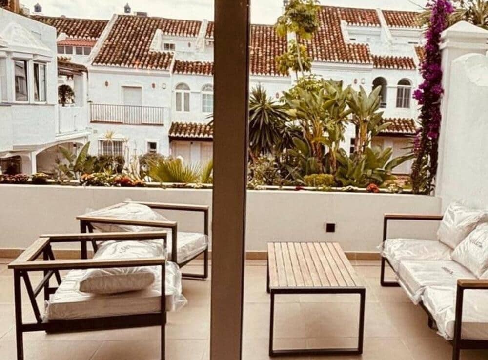 3 quarto Casa em Banda para arrendar em Marbella com piscina garagem - 6 500 € (Ref: 9467918)