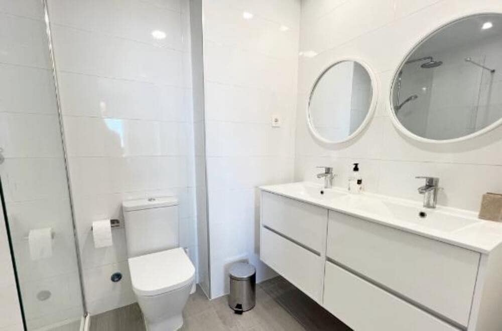 3 Zimmer Apartment zu vermieten in Fuengirola mit Pool Garage - 2.400 € (Ref: 9467920)