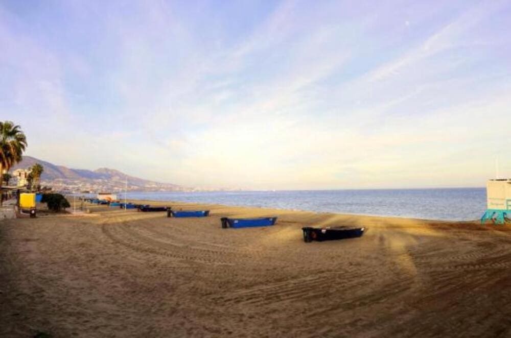 3 Zimmer Apartment zu vermieten in Fuengirola mit Pool Garage - 2.400 € (Ref: 9467920)