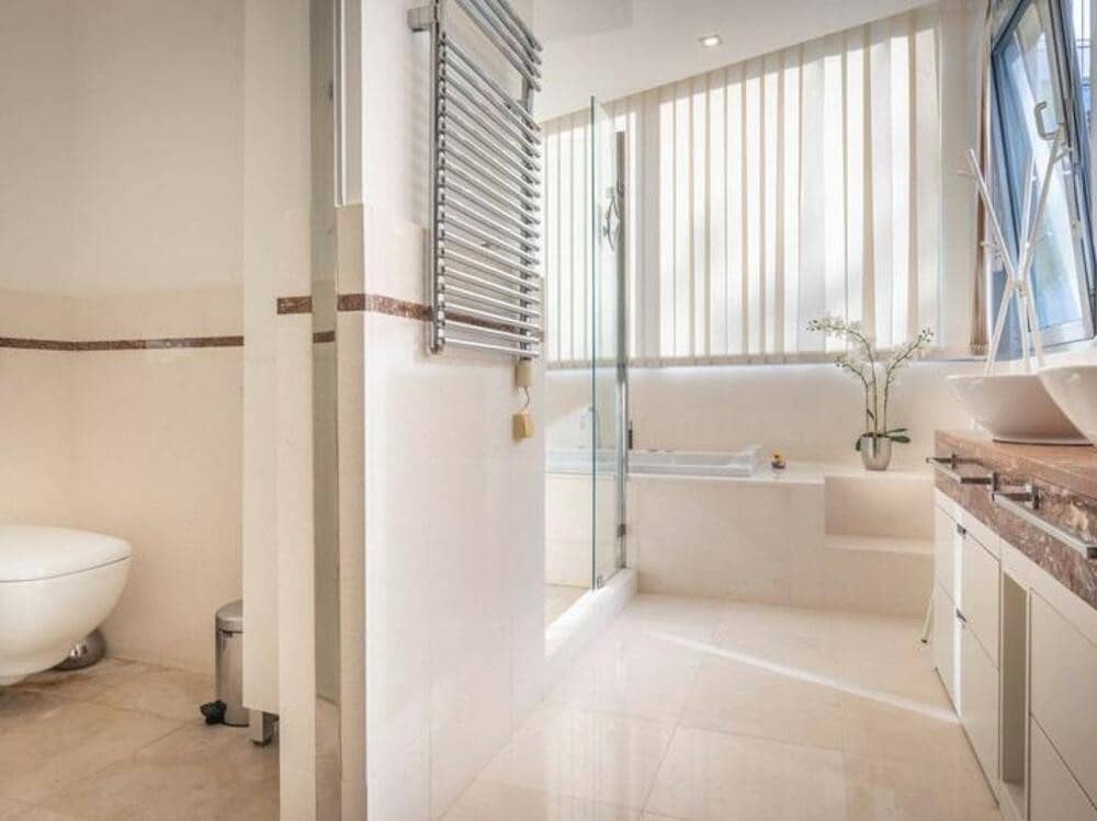 2 slaapkamer Huis te koop in Marbella met zwembad garage - € 1.417.500 (Ref: 9467921)