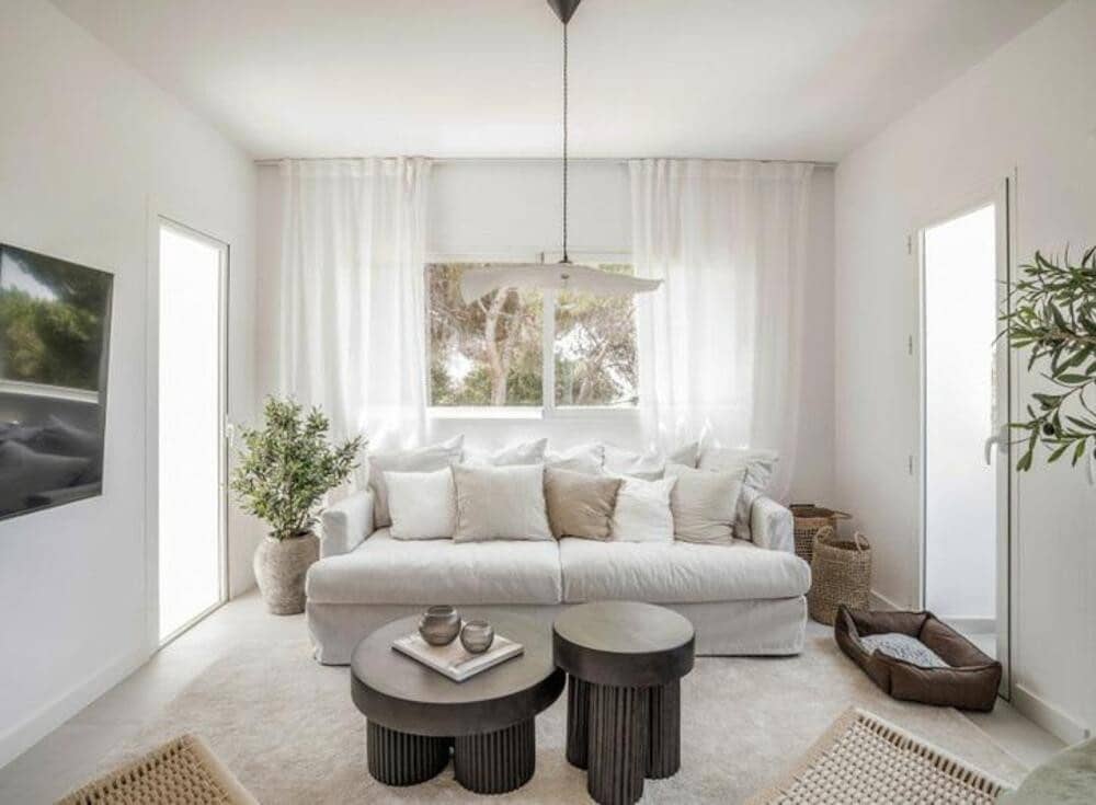 Apartamento de 3 habitaciones en La Quinta en venta con piscina garaje - 649.000 € (Ref: 9468010)