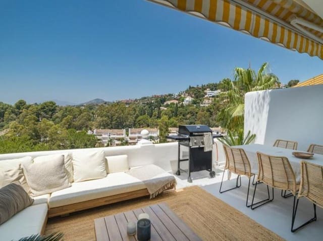 3 soveværelse Lejlighed til salg i La Quinta, Benahavís med swimmingpool garage - € 649.000 (Ref: 9468010)