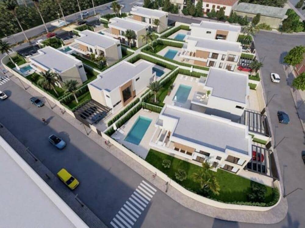 4 soverom Villa til salgs i La Duquesa / Puerto de la Duquesa med svømmebasseng garasje - € 960 000 (Ref: 9470114)