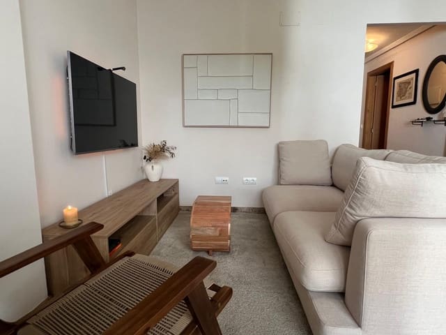 Apartamento de 2 habitaciones en La Concha - Resina Golf, Estepona en alquiler con piscina garaje - 2.000 € (Ref: 9471882)