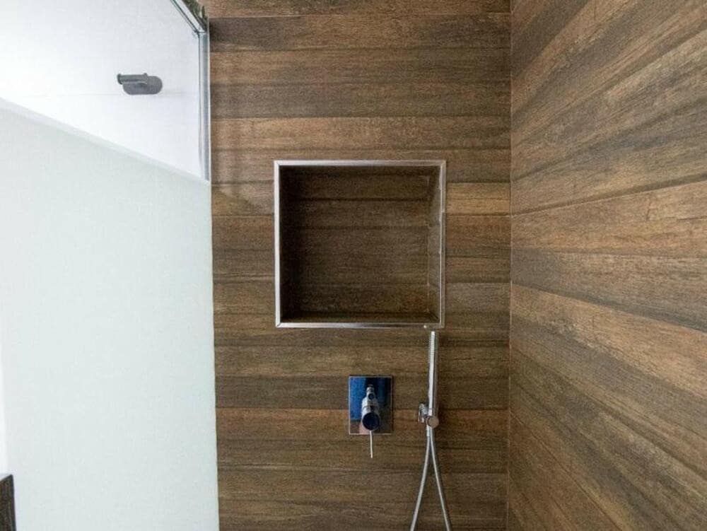 3 sypialnia Apartament na sprzedaż w Marbella z basenem garażem - 990 000 € (Ref: 9471883)