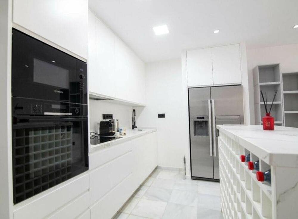 3 quarto Apartamento para venda em Marbella com piscina garagem - 990 000 € (Ref: 9471883)