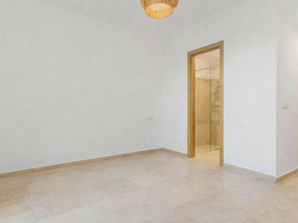 3 bedroom Apartment for sale in New Golden Mile with pool garage - € 390,000 (Ref: 9471885)