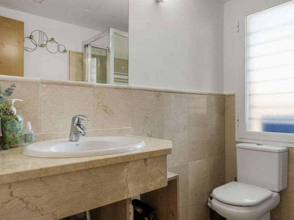 3 bedroom Apartment for sale in New Golden Mile with pool garage - € 390,000 (Ref: 9471885)