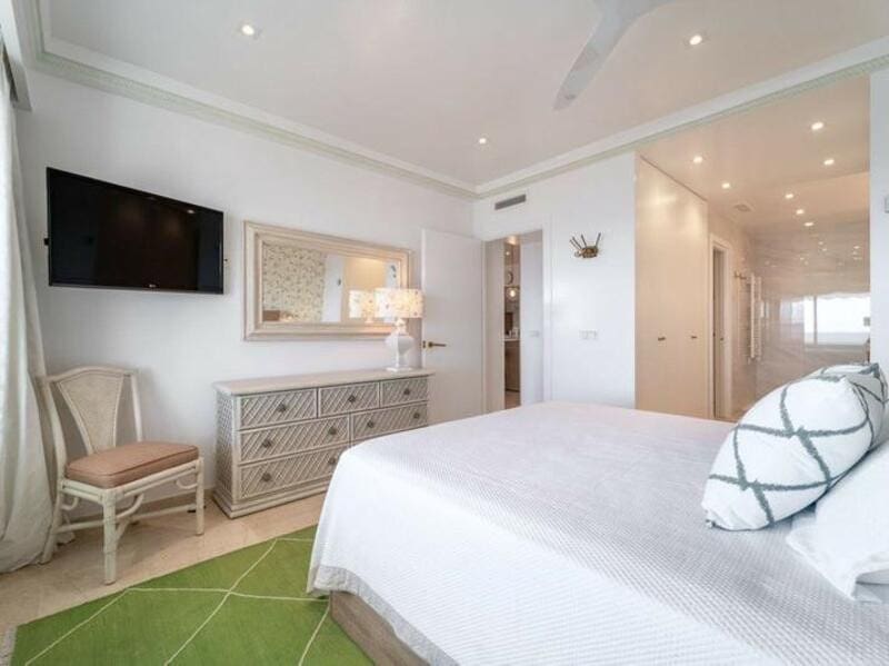 3 quarto Apartamento para venda em Guadalmina com piscina garagem - 1 495 000 € (Ref: 9471888)