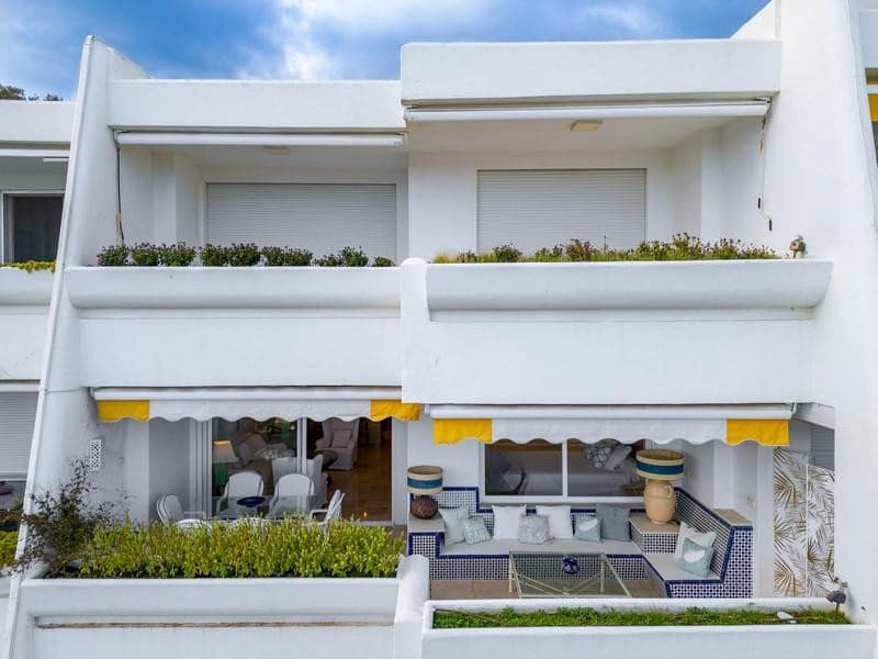 3 quarto Apartamento para venda em Guadalmina com piscina garagem - 1 495 000 € (Ref: 9471888)