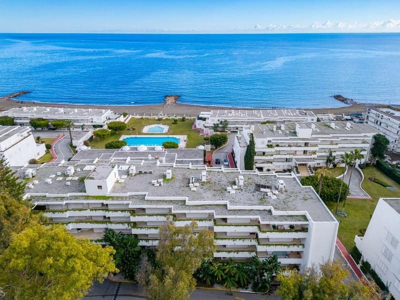 3 quarto Apartamento para venda em Guadalmina com piscina garagem - 1 495 000 € (Ref: 9471888)