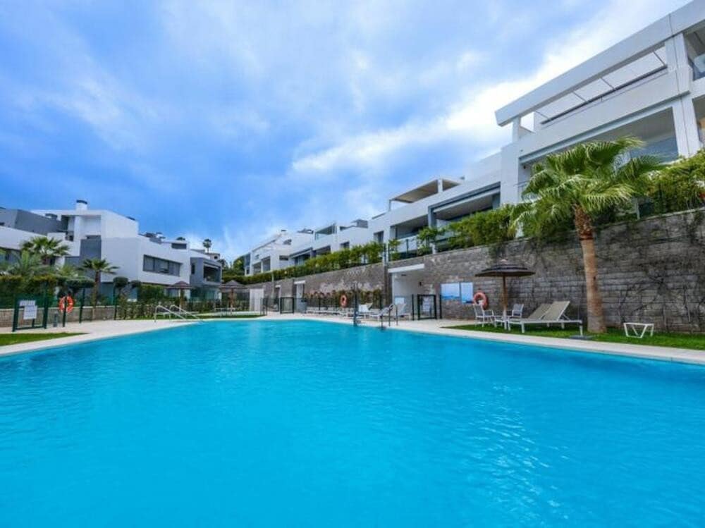 3 bedroom Apartment for rent in Saladillo-Benamara with pool garage - € 3,300 (Ref: 9471889)