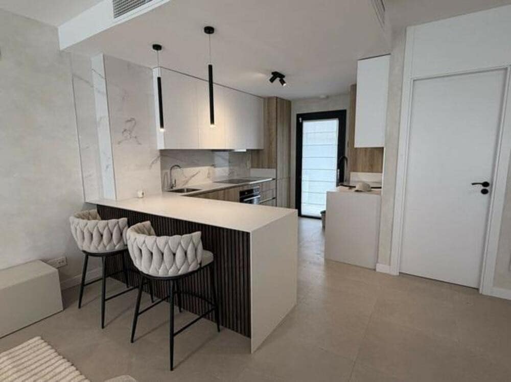 3 sovrum Semi-fristående Villa att hyra i Atalaya-Isdabe med pool garage - 7 500 € (Ref: 9473656)