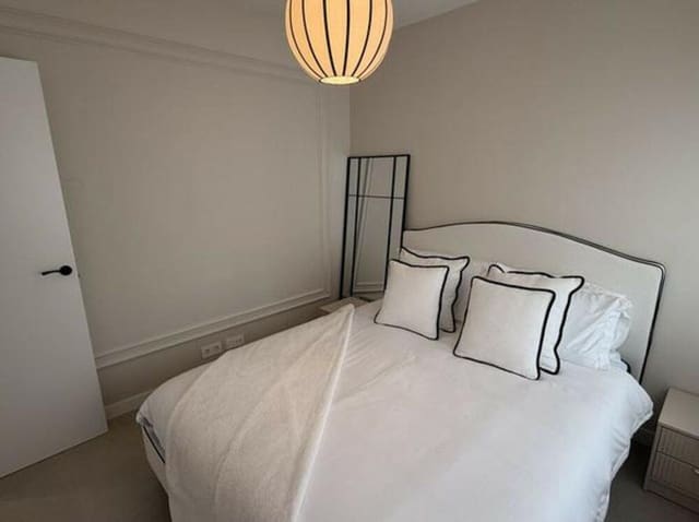 3 sovrum Semi-fristående Villa att hyra i Atalaya-Isdabe, Estepona - 7 500 € (Ref: 9473656)