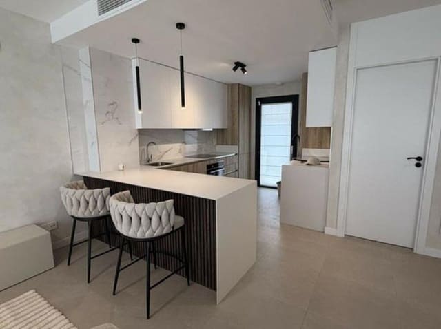 3 sovrum Semi-fristående Villa att hyra i Atalaya-Isdabe, Estepona - 7 500 € (Ref: 9473656)