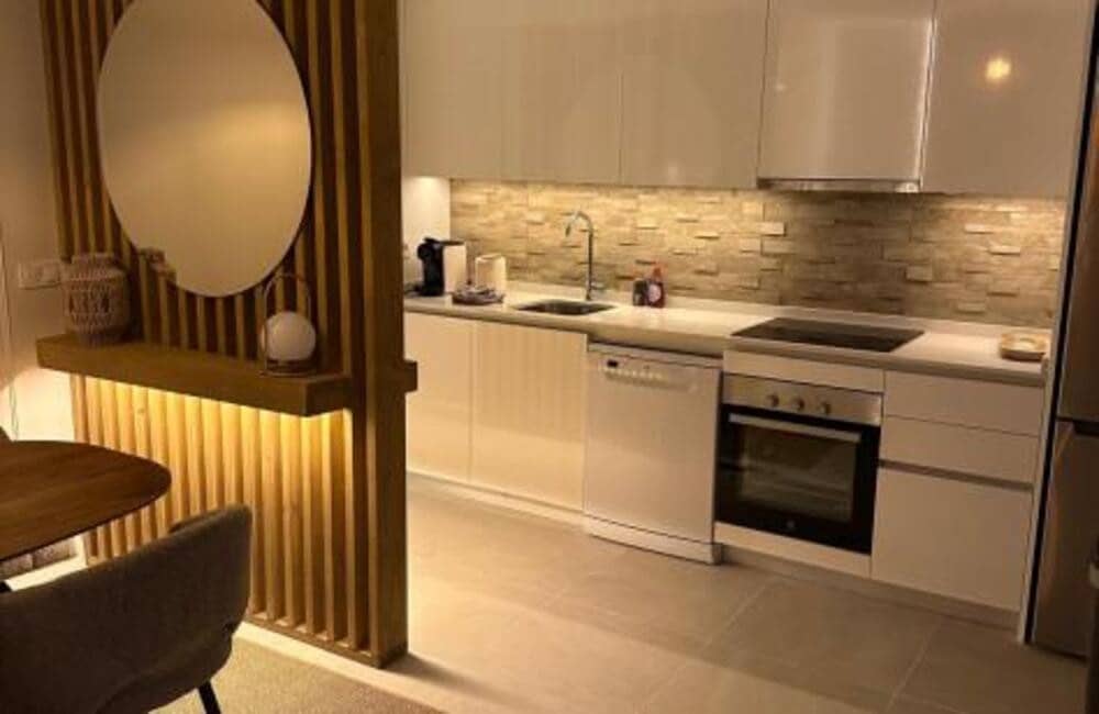 2 camera da letto Appartamento da affittare in New Golden Mile con piscina garage - 2.300 € (Rif: 9473657)