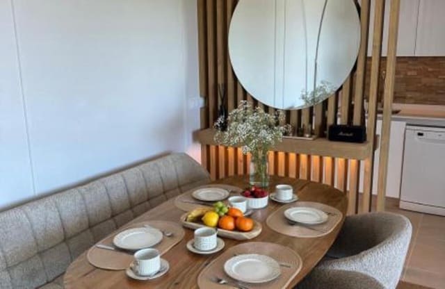 2 quarto Apartamento para arrendar em La Concha - Resina Golf, Estepona com piscina garagem - 2 300 € (Ref: 9473657)