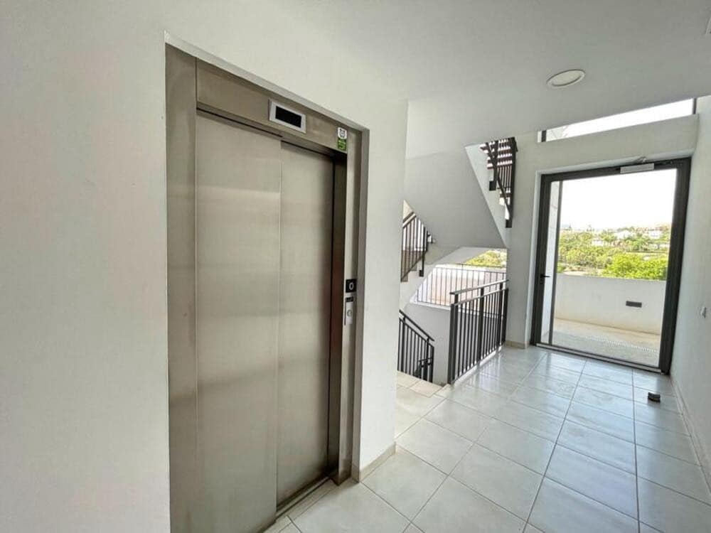 Apartamento de 2 habitaciones en Cancelada en alquiler con piscina garaje - 2.300 € (Ref: 9480824)