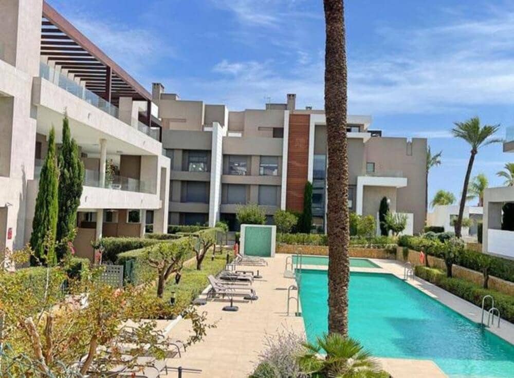 Apartamento de 2 habitaciones en Cancelada en alquiler con piscina garaje - 2.300 € (Ref: 9480824)