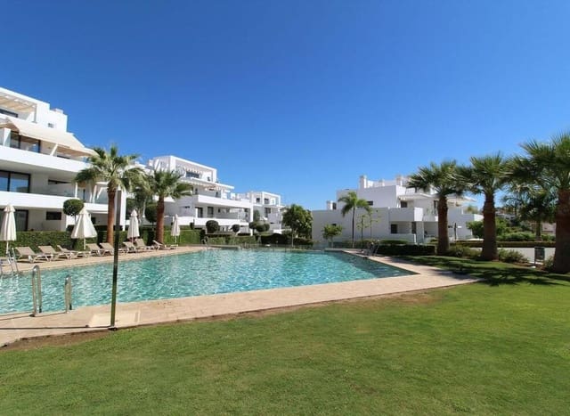 3 Zimmer Penthouse zu verkaufen in El Paraiso, Estepona mit Pool Garage - 998.500 € (Ref: 9481680)