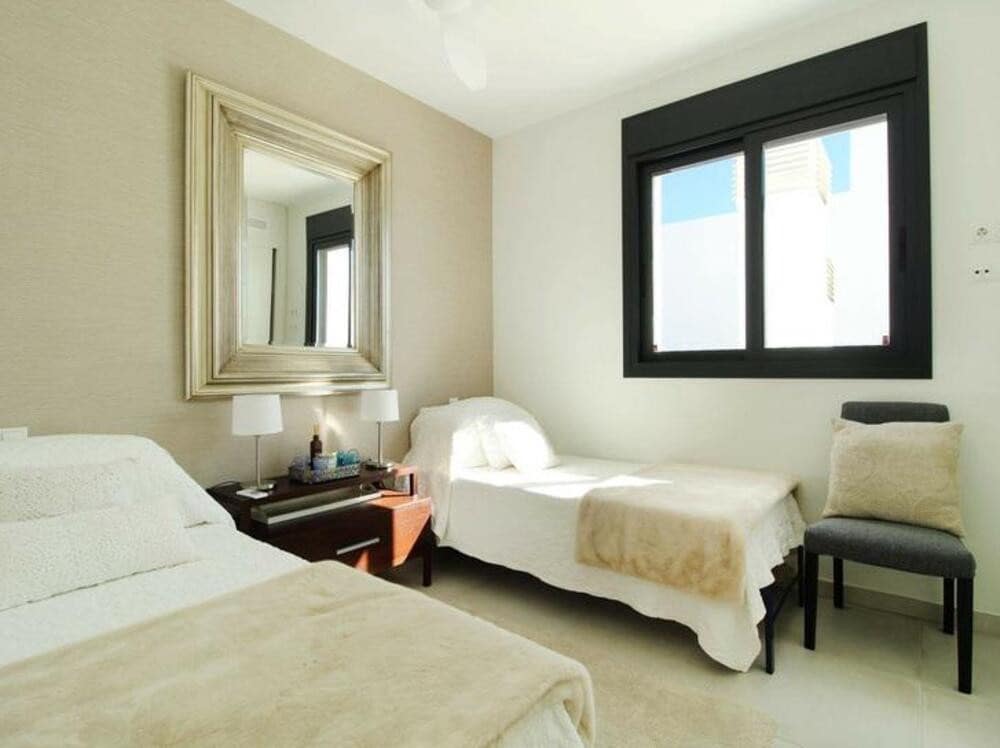 3 Zimmer Penthouse zu verkaufen in El Paraiso mit Pool Garage - 998.500 € (Ref: 9481680)