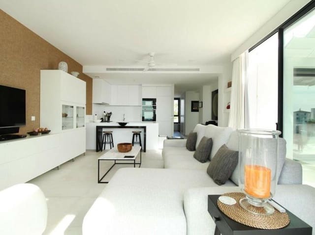 3 Zimmer Penthouse zu verkaufen in El Paraiso, Estepona mit Pool Garage - 998.500 € (Ref: 9481680)