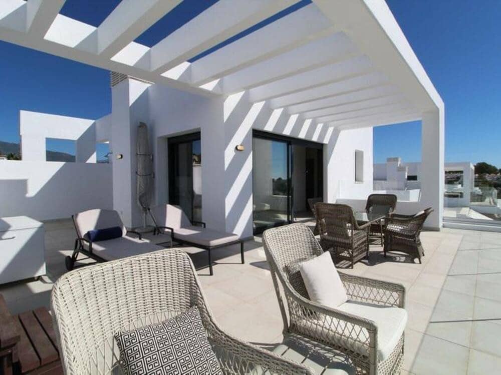 3 Zimmer Penthouse zu verkaufen in El Paraiso mit Pool Garage - 998.500 € (Ref: 9481680)