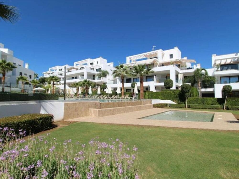 3 Zimmer Penthouse zu verkaufen in El Paraiso mit Pool Garage - 998.500 € (Ref: 9481680)