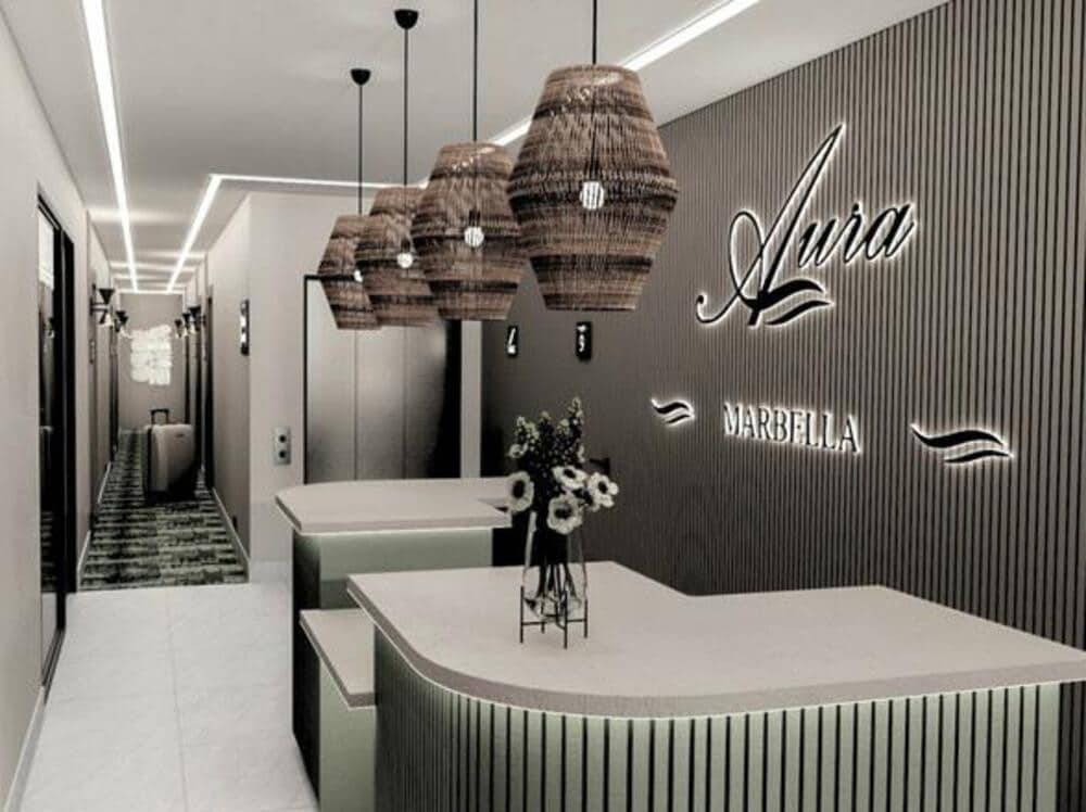 20 bedroom Hotel for sale in Calahonda with pool garage - € 6,500,000 (Ref: 9488035)