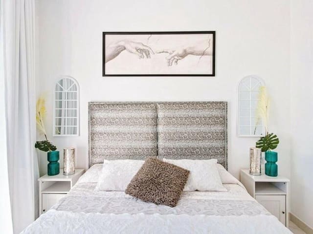 3 sypialnia Penthouse do wynajęcia w Bel-Air, Estepona z garażem - 3 000 € (Ref: 9488036)