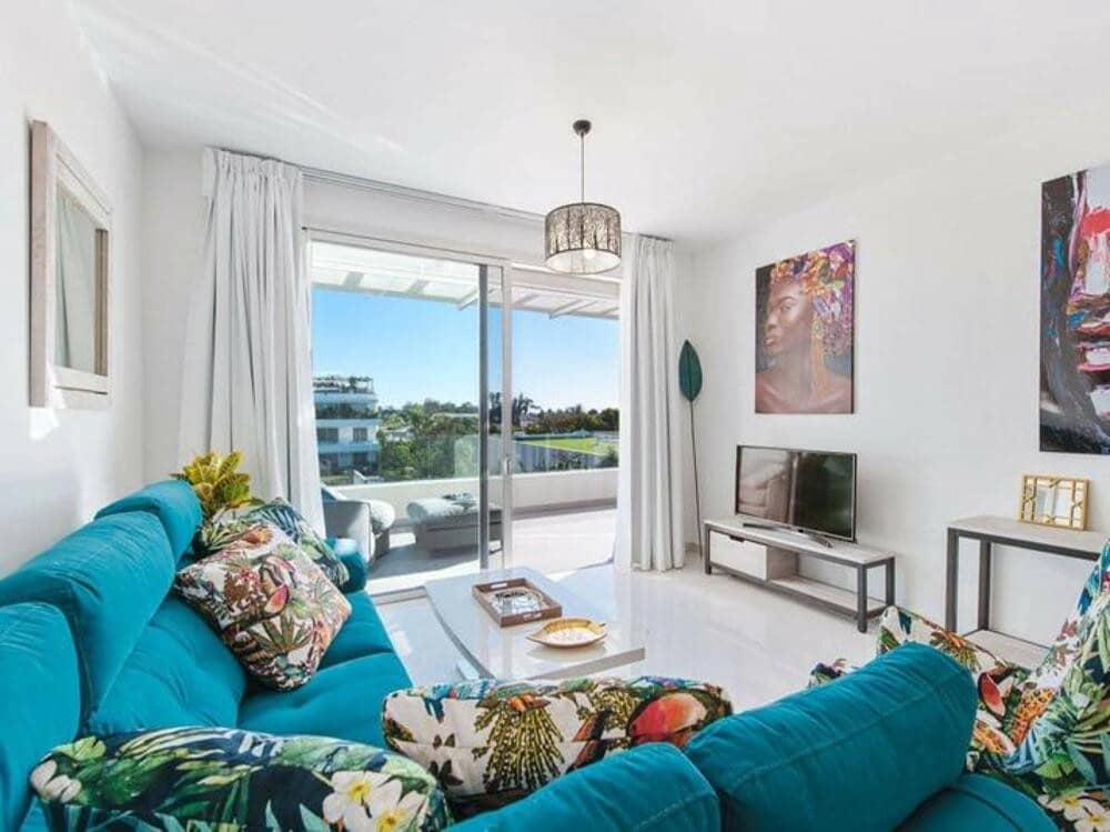 3 sypialnia Penthouse do wynajęcia w Estepona z garażem - 3 000 € (Ref: 9488036)