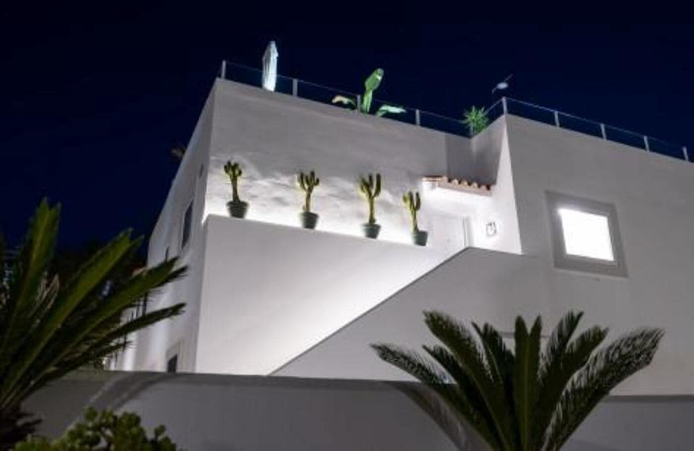 3 makuuhuone Kattohuoneisto vuokrattavana paikassa Marbella mukana uima-altaan 
autotalli - 5 000 € (Ref: 9488038)