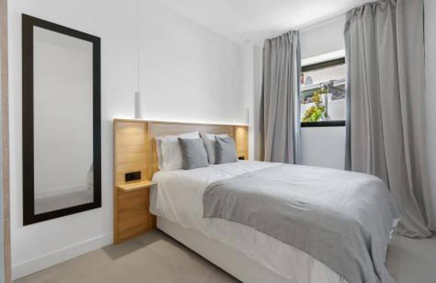 3 makuuhuone Kattohuoneisto vuokrattavana paikassa Marbella mukana uima-altaan 
autotalli - 5 000 € (Ref: 9488038)