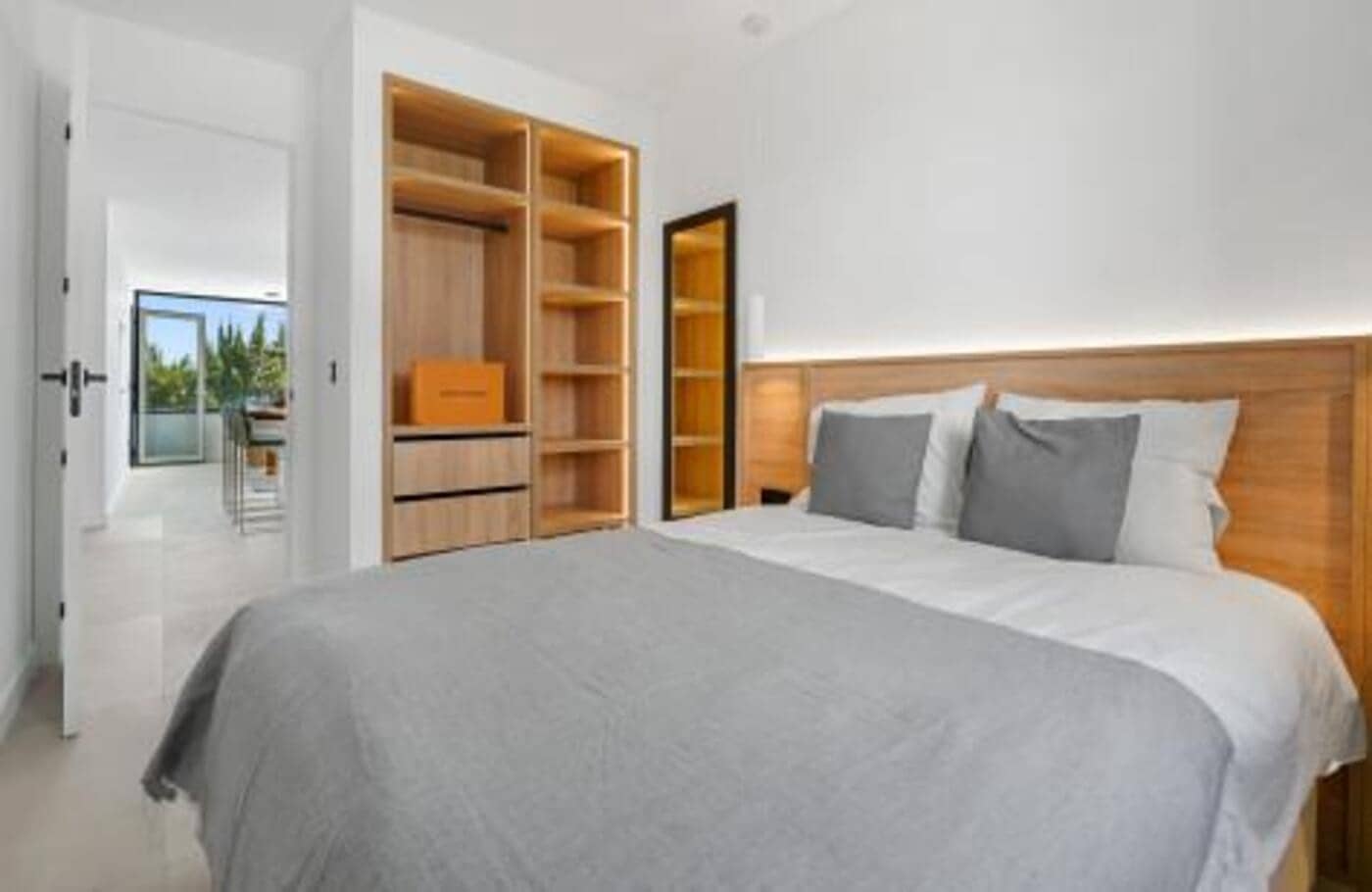 3 makuuhuone Kattohuoneisto vuokrattavana paikassa Marbella mukana uima-altaan 
autotalli - 5 000 € (Ref: 9488038)