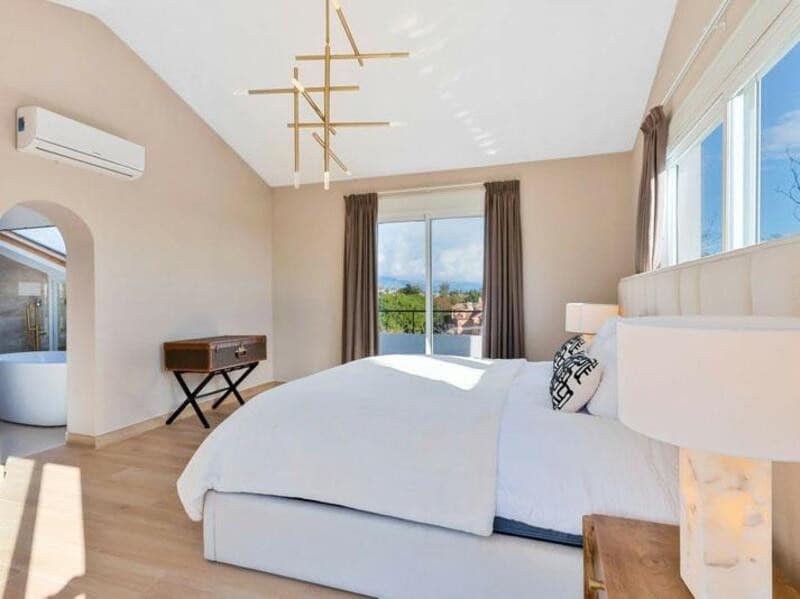 4 soverom Hus til salgs i Guadalmina med svømmebasseng garasje - € 750 000 (Ref: 9488039)