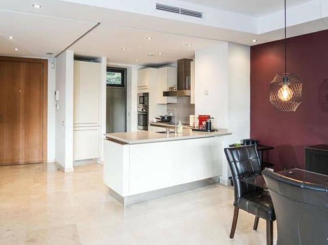 2 bedroom Townhouse for rent in Sierra Blanca, Marbella with pool garage - € 5,300 (Ref: 9488041)