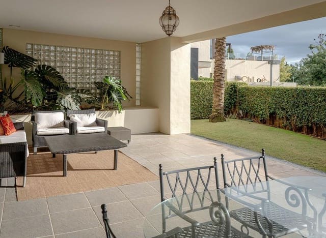 2 bedroom Townhouse for rent in Sierra Blanca, Marbella with pool garage - € 5,300 (Ref: 9488041)