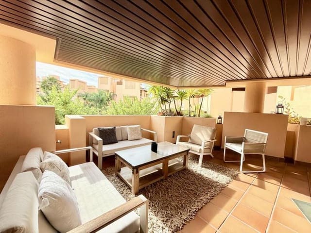 3 sypialnia Apartament do wynajęcia w El Padrón, Estepona z basenem garażem - 2 500 € (Ref: 9488576)