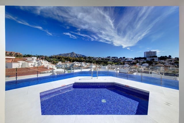 2 soverom Penthouse til leie i Rodeo Alto - Guadaiza - La Campana, Marbella med svømmebasseng garasje - € 2 500 (Ref: 9490964)