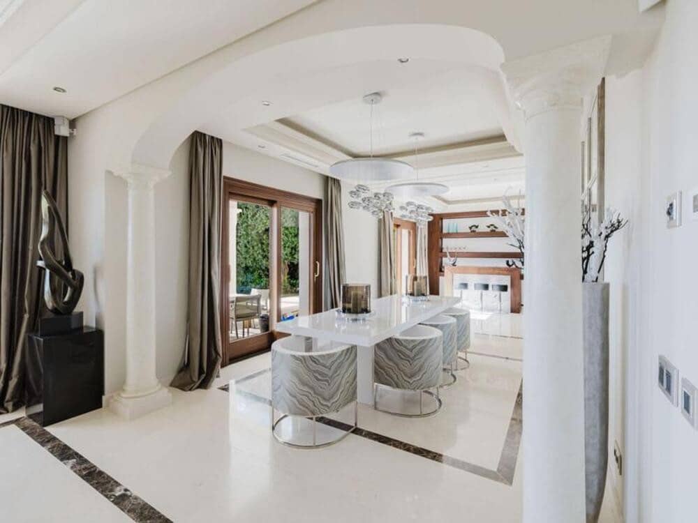 5 quarto Moradia para arrendar em Los Flamingos com piscina garagem - 11 000 € (Ref: 9490966)