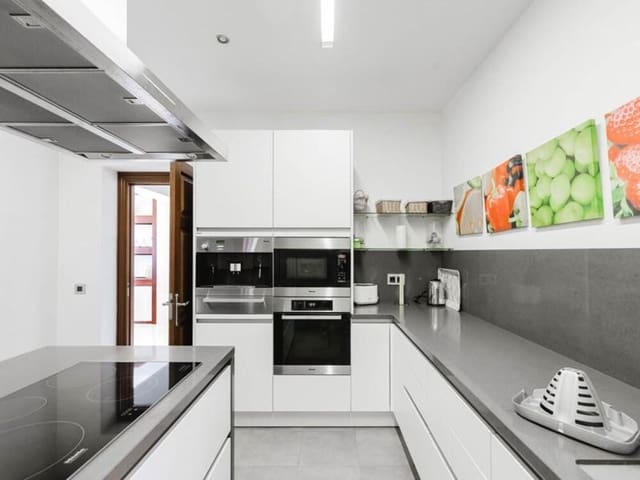 5 quarto Moradia para arrendar em Los Flamingos, Benahavís com piscina garagem - 11 000 € (Ref: 9490966)