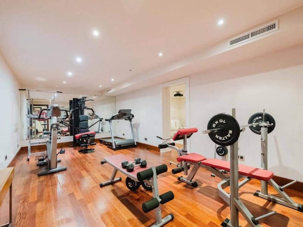 5 quarto Moradia para arrendar em Los Flamingos com piscina garagem - 11 000 € (Ref: 9490966)