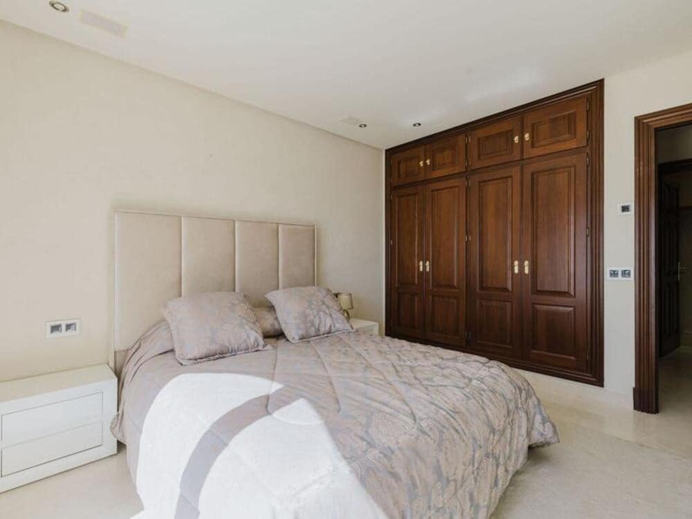 5 bedroom Villa for rent in Los Flamingos with pool garage - € 12,000 (Ref: 9490966)