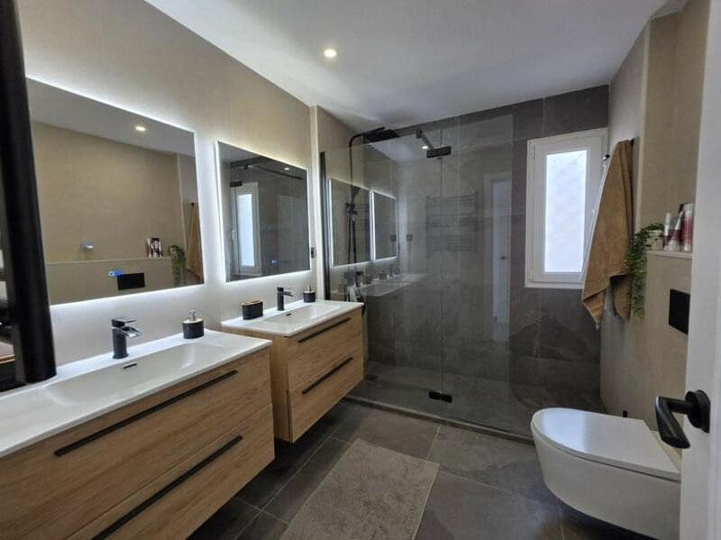 3 quarto Apartamento para venda em Nueva Andalucia com piscina garagem - 749 000 € (Ref: 9490968)